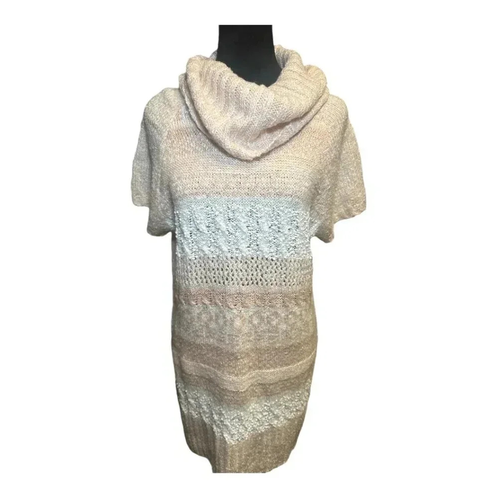 SOFT PALE PINKISH/TAN/WHITE LONG SHORT SLEEVE TURTLENECK SWEATER